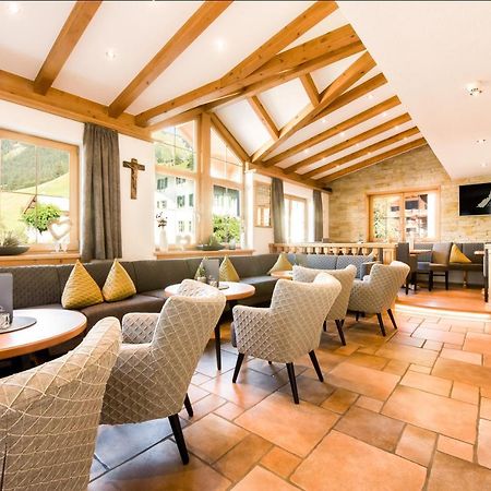 Wohlfuehlhotel Berg Heil Holzgau Luaran gambar