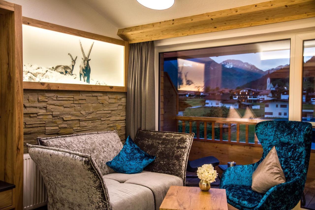 Wohlfuehlhotel Berg Heil Holzgau Luaran gambar