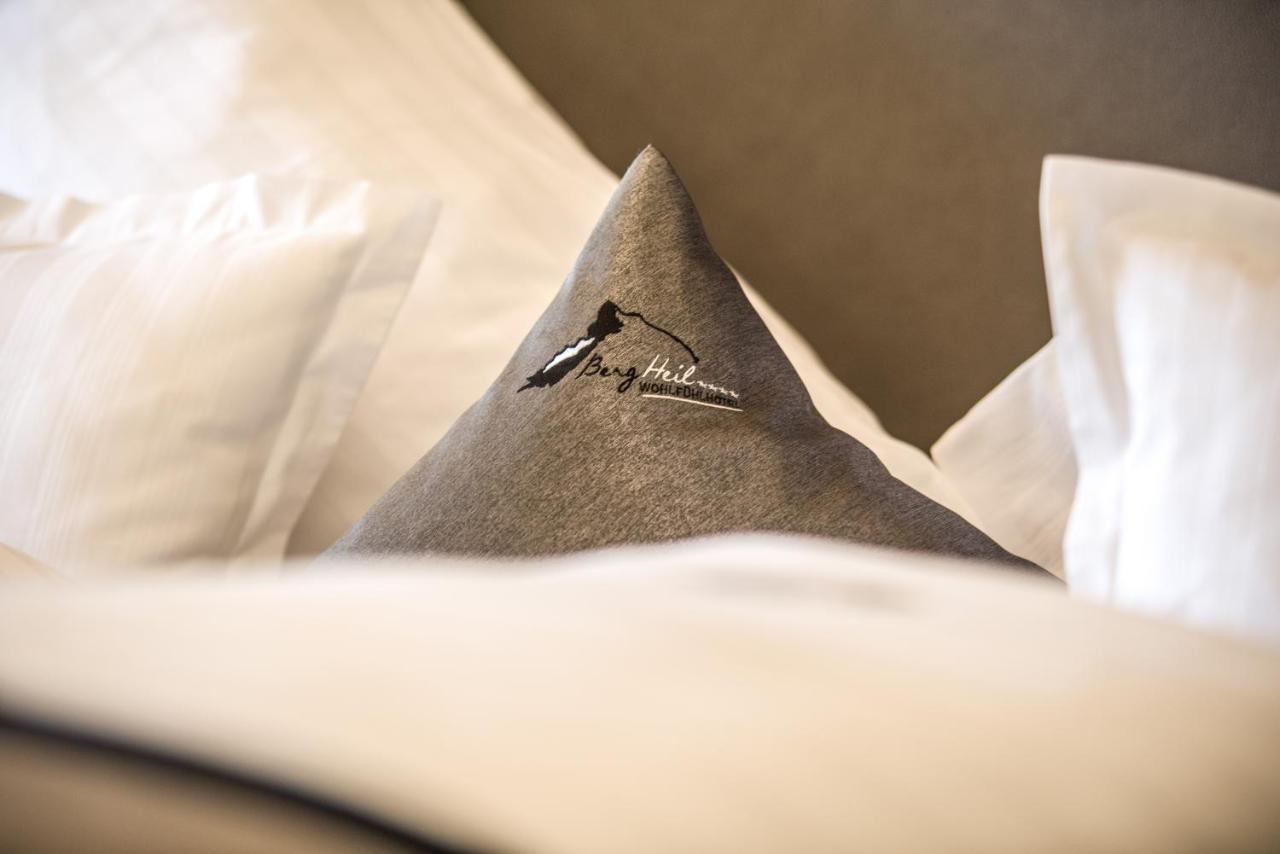 Wohlfuehlhotel Berg Heil Holzgau Luaran gambar