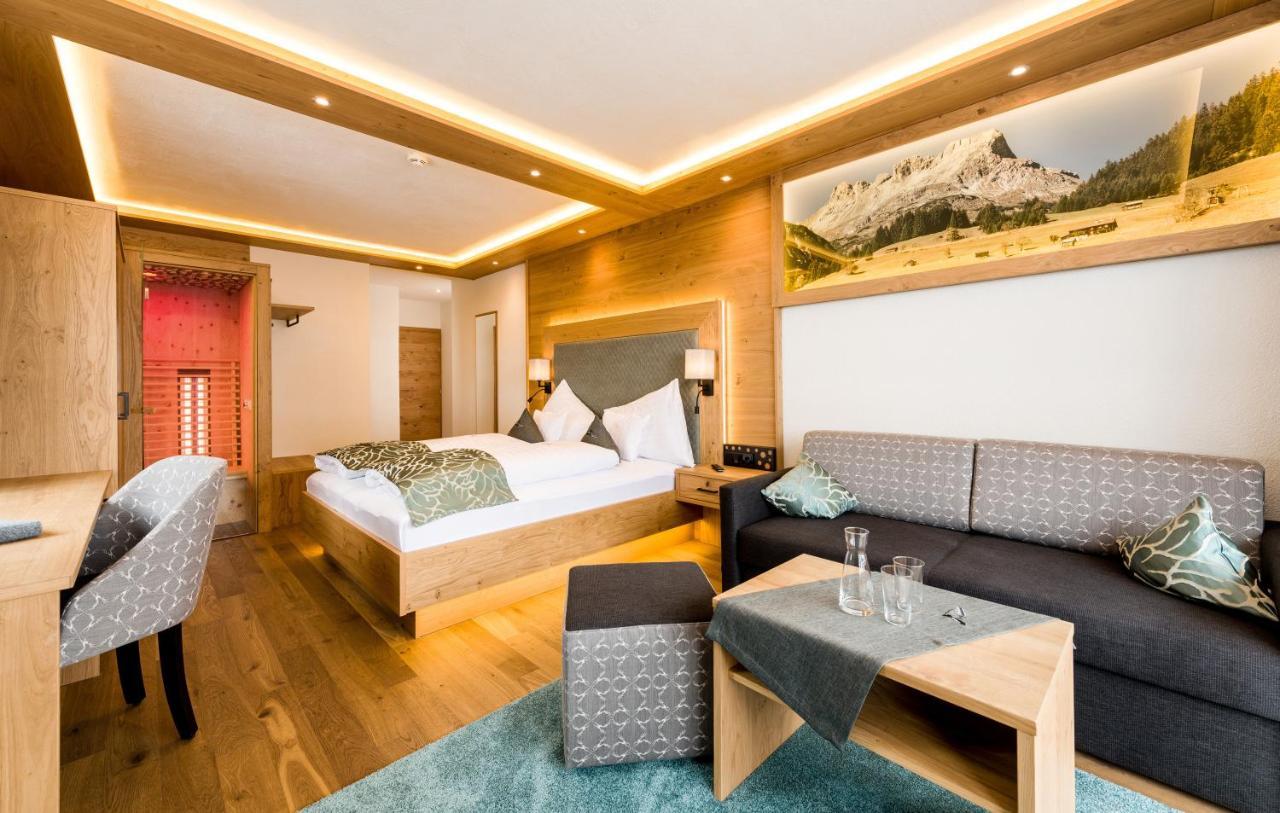Wohlfuehlhotel Berg Heil Holzgau Luaran gambar