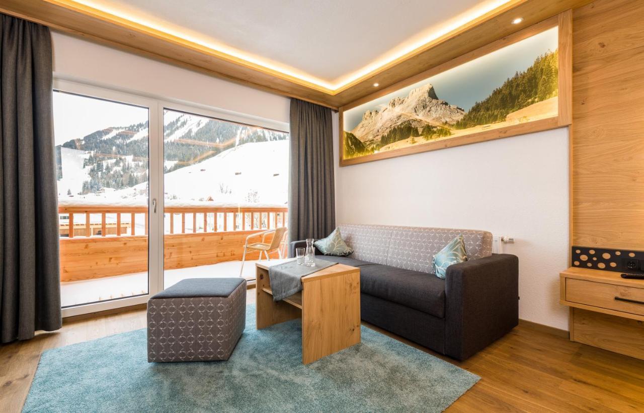 Wohlfuehlhotel Berg Heil Holzgau Luaran gambar