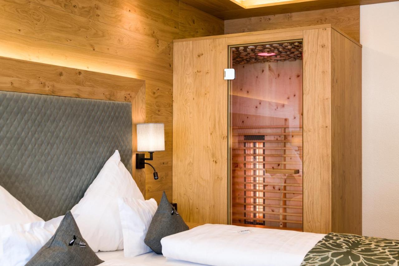 Wohlfuehlhotel Berg Heil Holzgau Luaran gambar